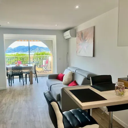 Apartamento Holidays Yourhosthelper