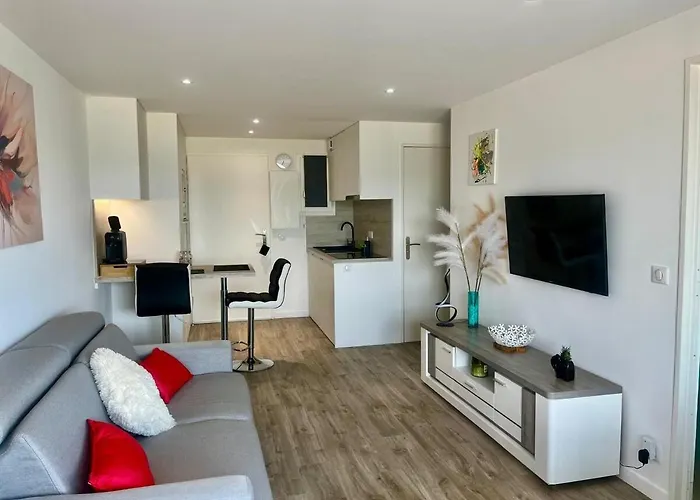 Holidays Yourhosthelper شقة كان