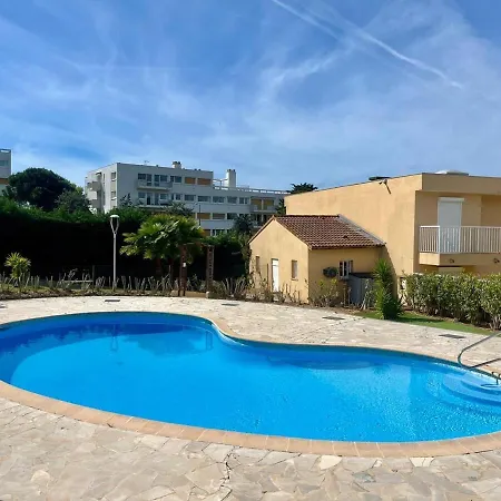 Holidays Yourhosthelper * Cannes